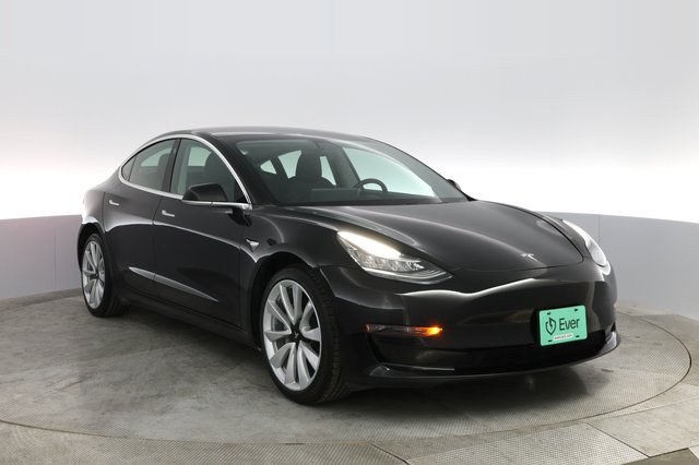 2020 Tesla Model 3 — photo 6 of 25