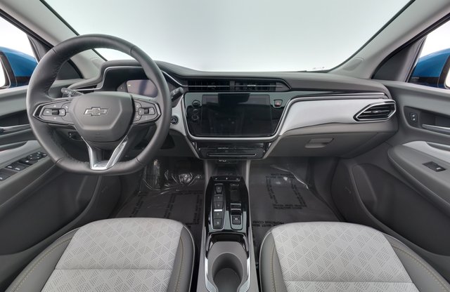 2022 Chevrolet Bolt EUV — photo 19 of 27