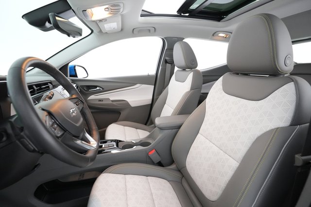 2022 Chevrolet Bolt EUV — photo 16 of 27
