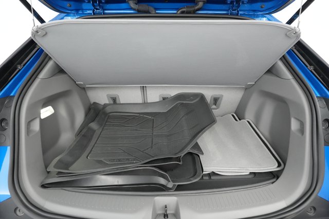2022 Chevrolet Bolt EUV — photo 23 of 27