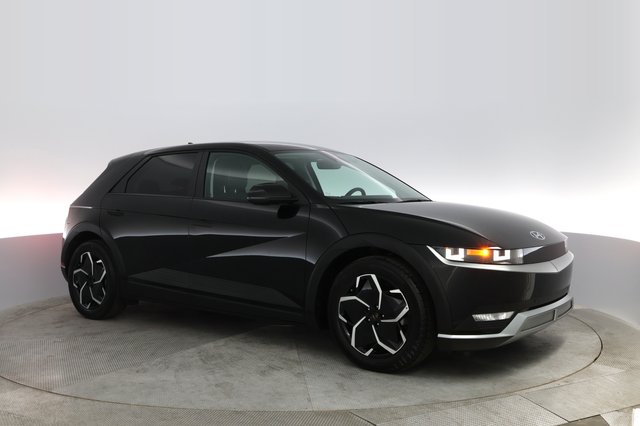2023 Hyundai IONIQ 5 — photo 10 of 21