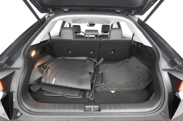 2023 Hyundai IONIQ 5 — photo 6 of 21