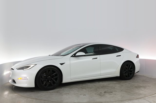 2022 Tesla Model S — photo 12 of 76