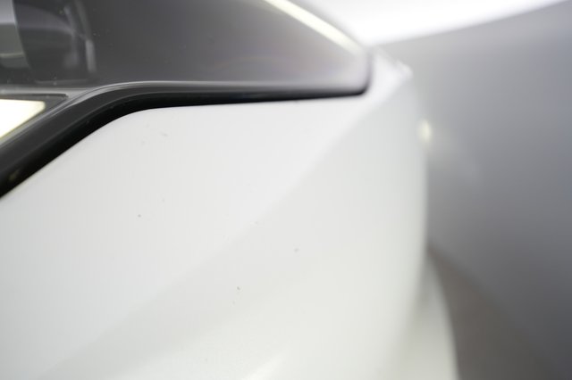 2022 Tesla Model S — photo 61 of 76