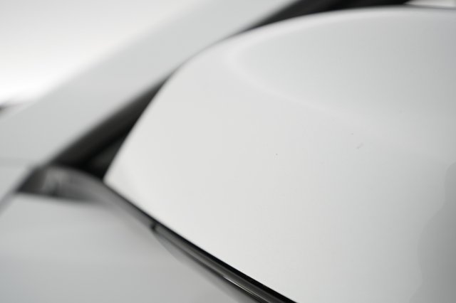 2022 Tesla Model S — photo 45 of 76
