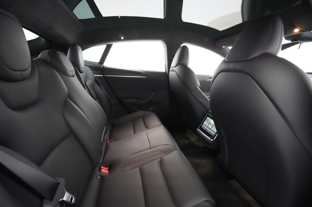2022 Tesla Model S