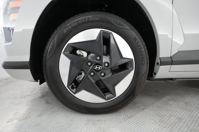 2024 Hyundai Kona — photo 11 of 29