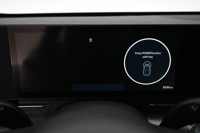 2024 Hyundai Kona — photo 4 of 29