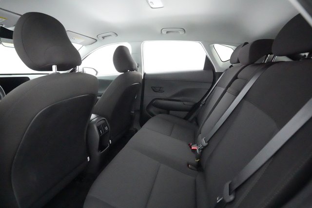 2024 Hyundai Kona — photo 16 of 29
