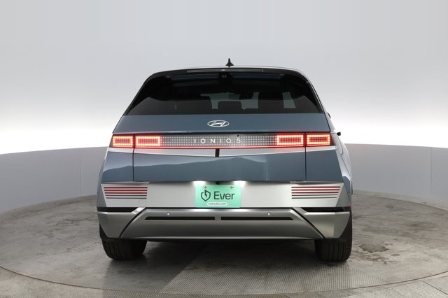 2024 Hyundai IONIQ 5 — photo 9 of 27