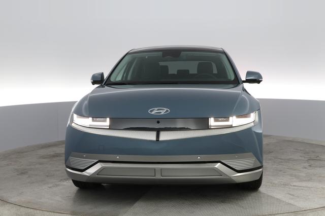 2024 Hyundai IONIQ 5 — photo 6 of 27
