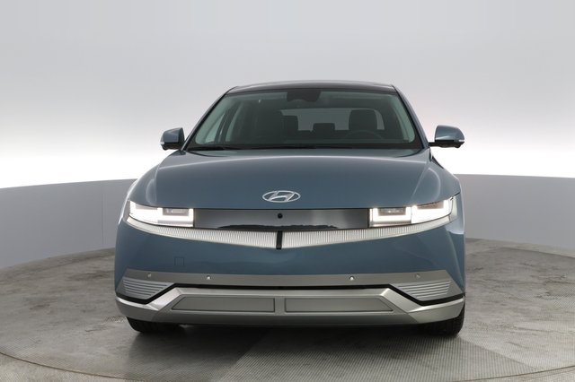 2024 Hyundai IONIQ 5 — photo 6 of 27
