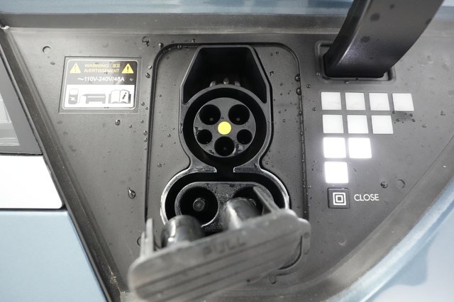 2024 Hyundai IONIQ 5 — photo 21 of 27
