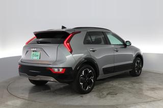 2024 Kia Niro EV — photo 2 of 35