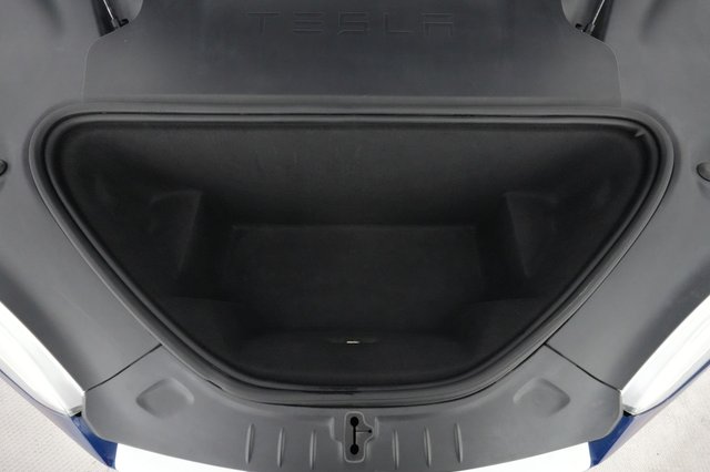 2020 Tesla Model S — photo 20 of 65