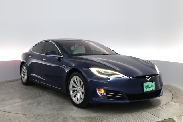 2020 Tesla Model S — photo 6 of 65