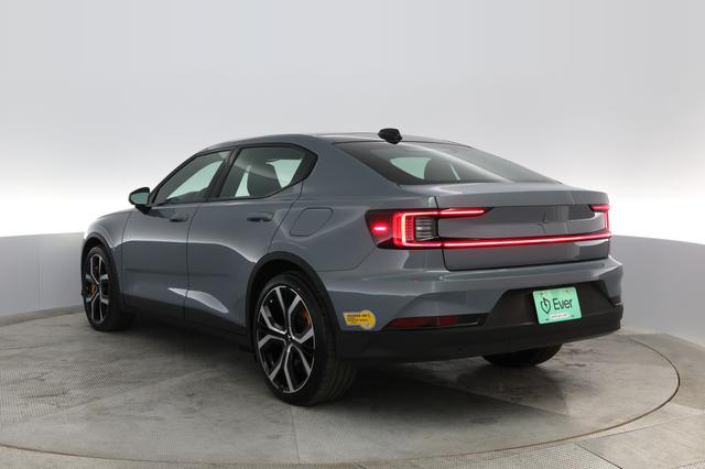 2022 Polestar 2 — photo 9 of 22