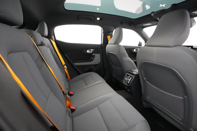 2022 Polestar 2 — photo 3 of 22