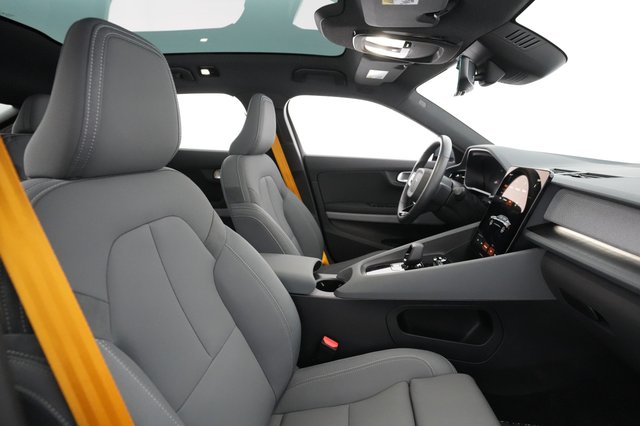 2022 Polestar 2 — photo 17 of 22