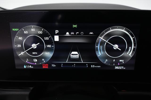 2023 Kia Niro EV — photo 5 of 24