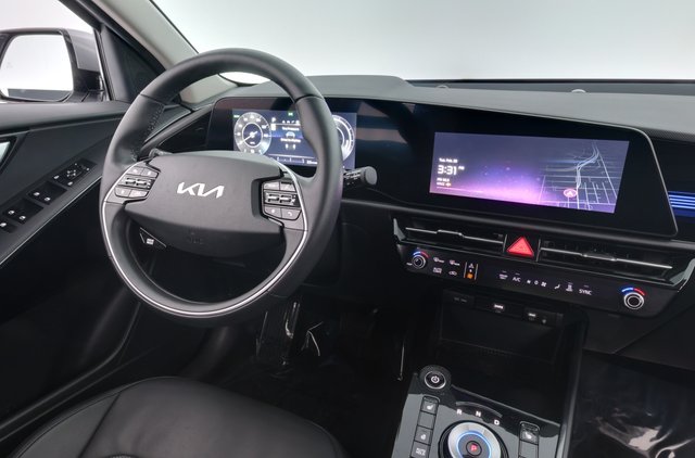 2023 Kia Niro EV — photo 20 of 24