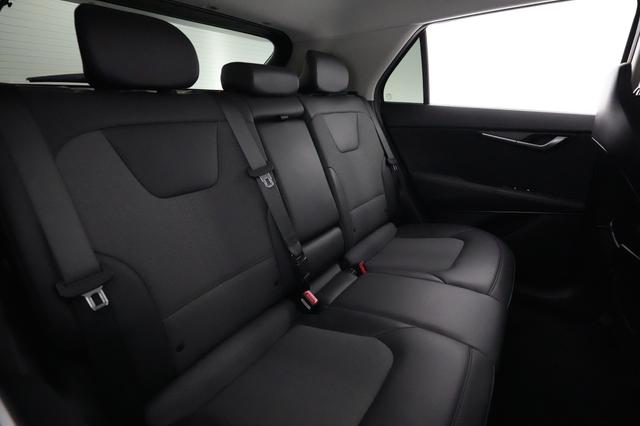2023 Kia Niro EV — photo 4 of 24