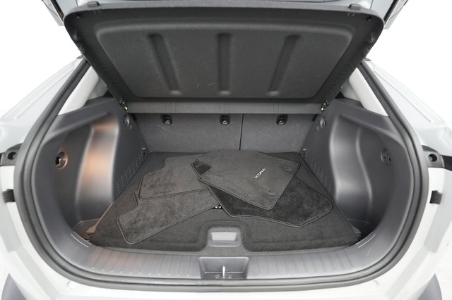 2024 Hyundai Kona — photo 18 of 22