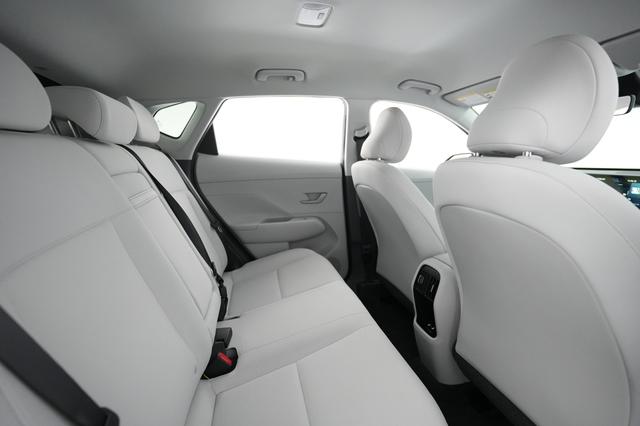 2024 Hyundai Kona — photo 3 of 22