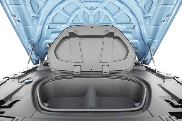 2023 Volvo C40 Recharge — photo 19 of 35