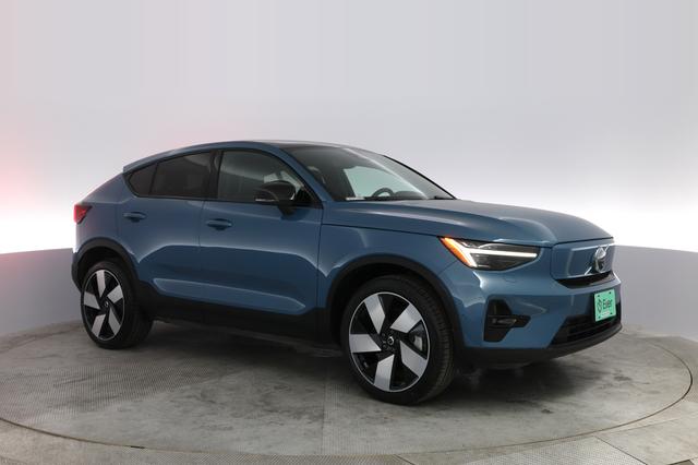 2023 Volvo C40 Recharge — photo 7 of 35