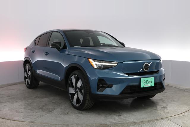 2023 Volvo C40 Recharge — photo 6 of 35