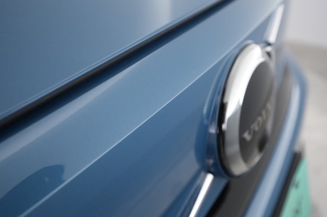 2023 Volvo C40 Recharge — photo 33 of 35