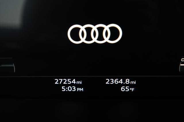 2022 Audi e-tron — photo 5 of 25
