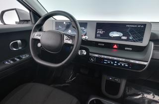2024 Hyundai IONIQ 5 — photo 3 of 34