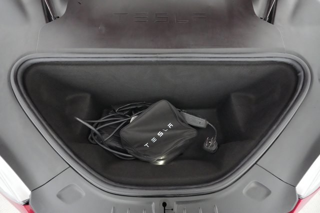 2019 Tesla Model S — photo 16 of 29