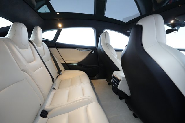 2019 Tesla Model S — photo 3 of 29