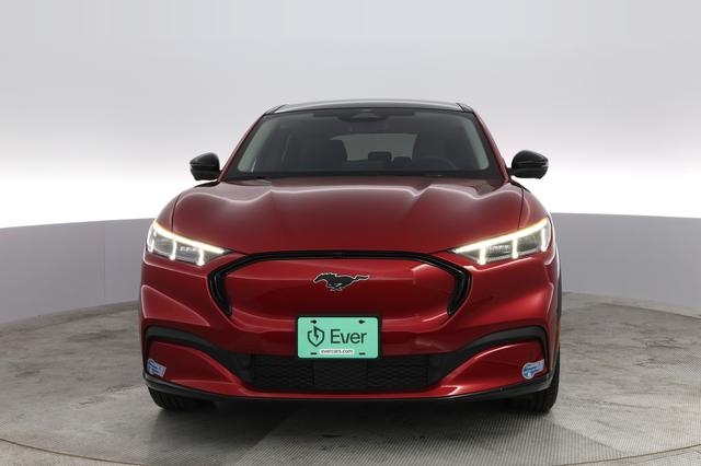2021 Ford Mustang Mach-E — photo 6 of 39