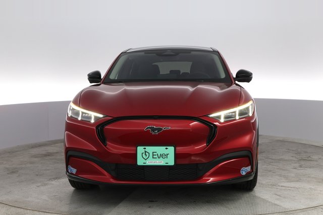 2021 Ford Mustang Mach-E — photo 6 of 39