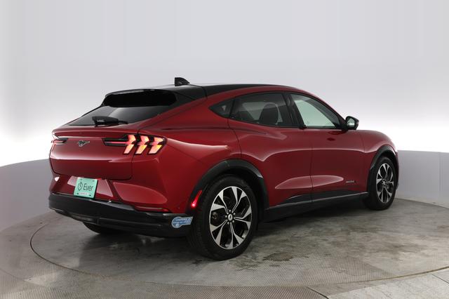 2021 Ford Mustang Mach-E — photo 2 of 39