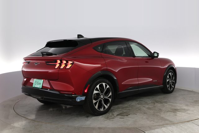2021 Ford Mustang Mach-E — photo 2 of 39