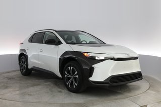 2023 Toyota bZ4X — photo 14 of 23