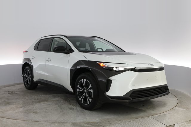 2023 Toyota bZ4X — photo 14 of 23