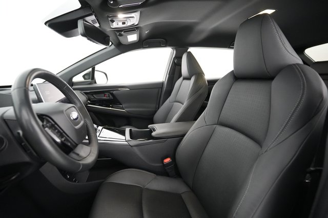 2023 Subaru Solterra — photo 15 of 27