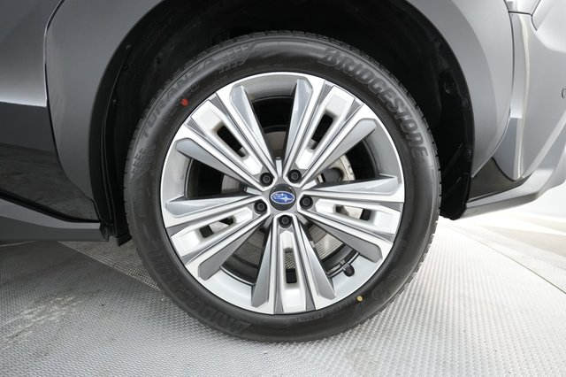 2023 Subaru Solterra — photo 12 of 27