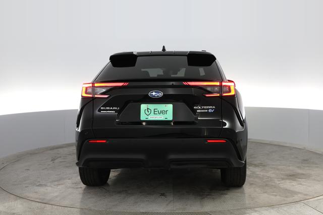2023 Subaru Solterra — photo 8 of 27