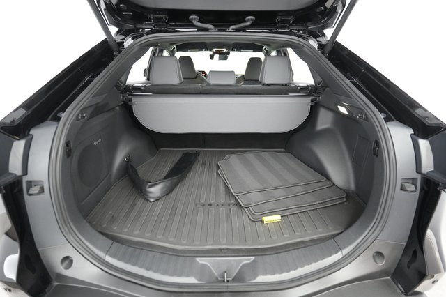 2023 Subaru Solterra — photo 19 of 27
