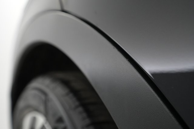 2021 Volkswagen ID.4 — photo 26 of 53