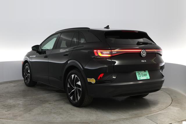 2021 Volkswagen ID.4 — photo 9 of 53