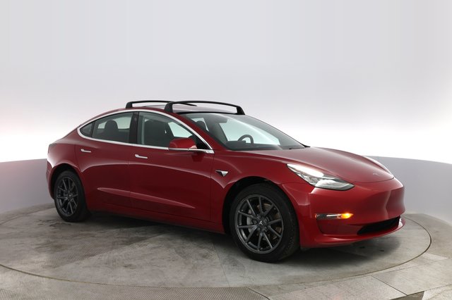 2018 Tesla Model 3 — photo 8 of 42
