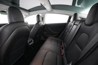 2018 Tesla Model 3 — photo 17 of 42